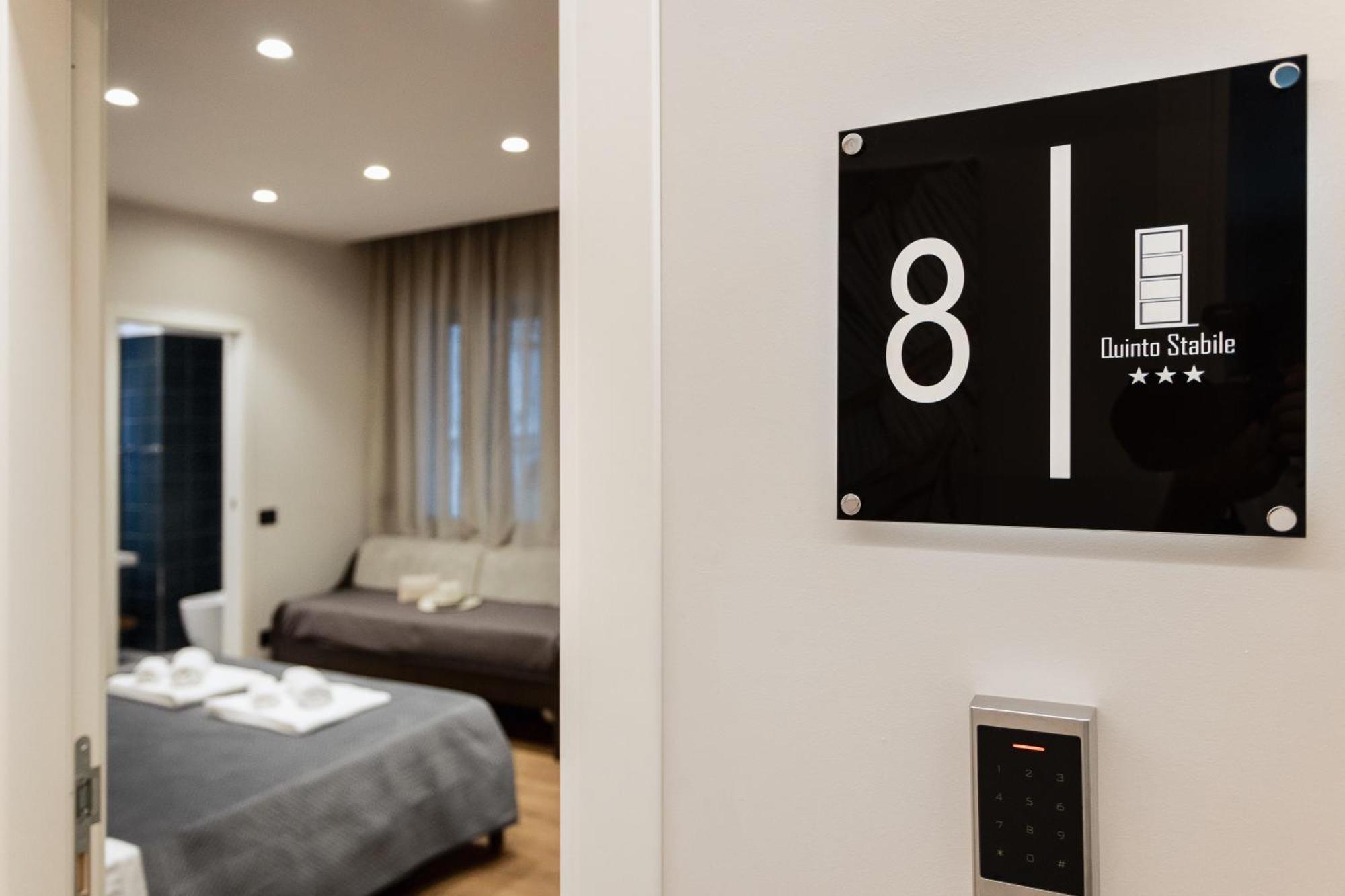 Quinto Stabile Rooms&Suite Palermo Eksteriør billede